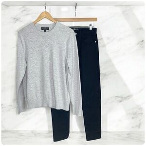 Banana Republic Factory Men's Gray Crew Neck Sweater M